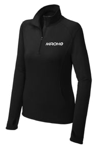 Woman’s thin quarter zip black